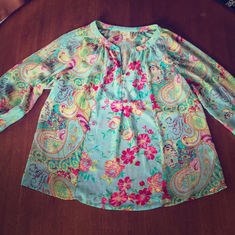Women’s size L green pink and yellow floral print